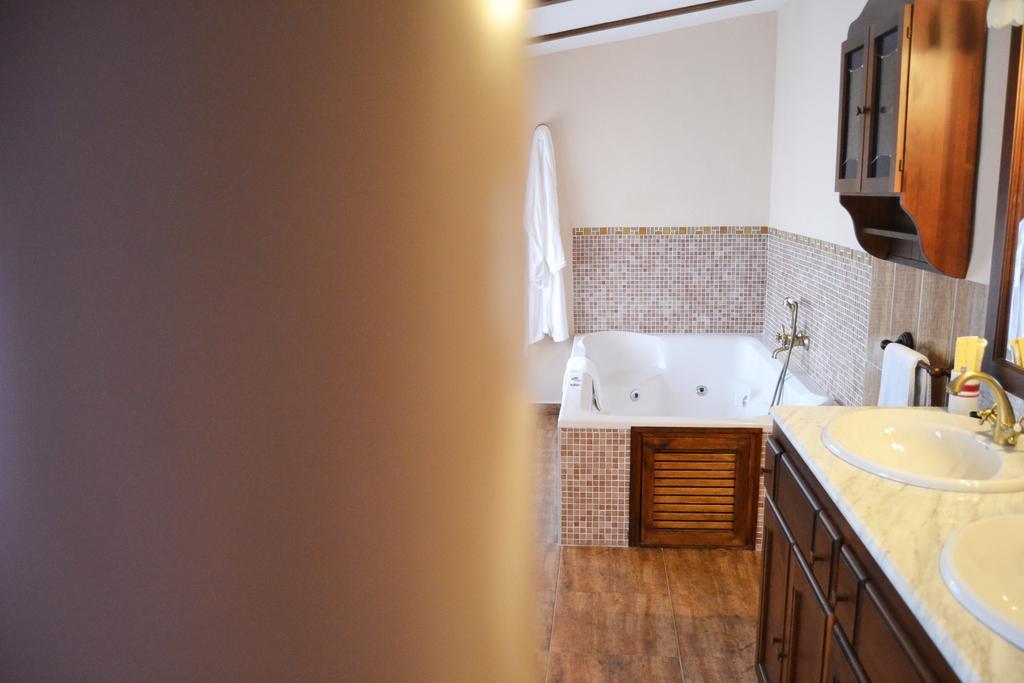 Rural El Mano Hotel Castril Ngoại thất bức ảnh